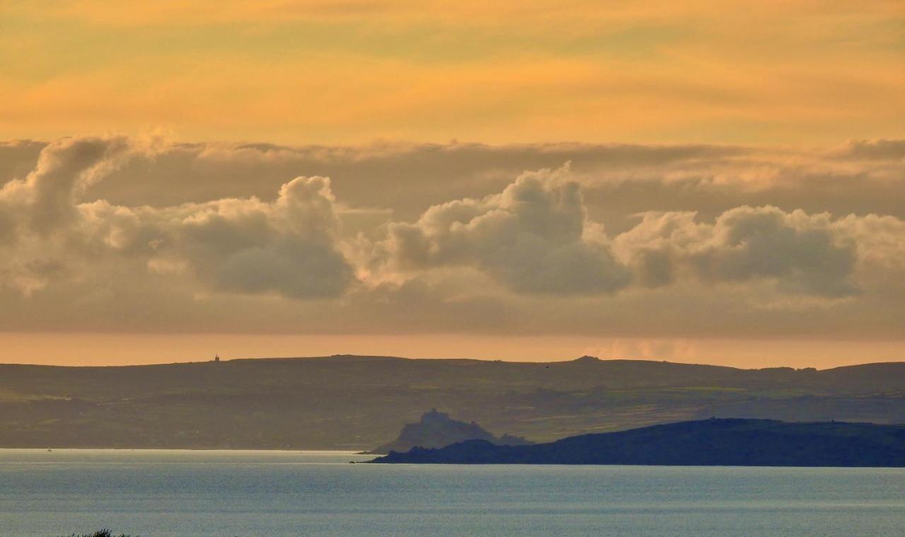 The Mounts Bay Inn ملايون المظهر الخارجي الصورة