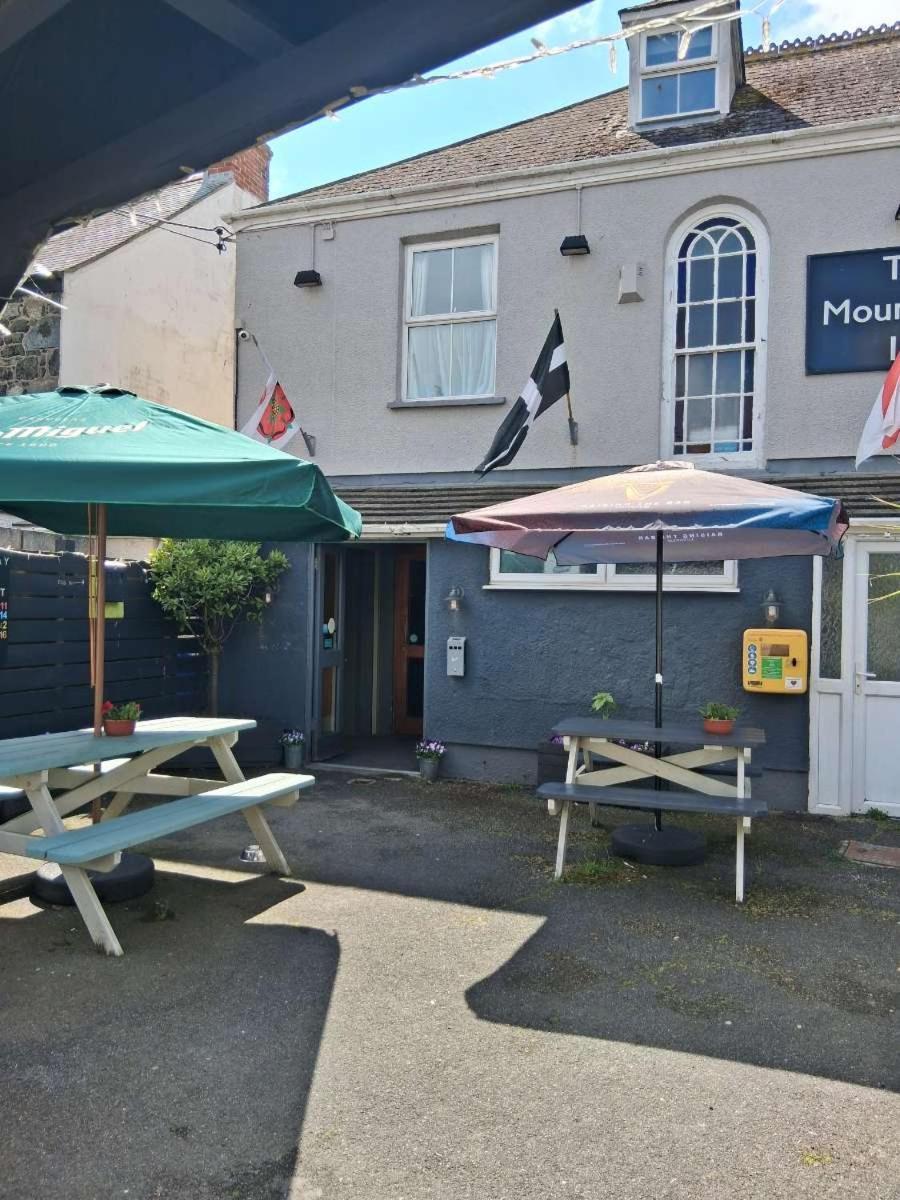 The Mounts Bay Inn ملايون المظهر الخارجي الصورة