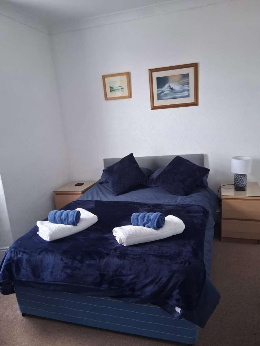 The Mounts Bay Inn ملايون المظهر الخارجي الصورة